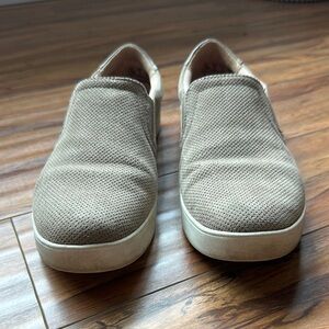 Dr. Scholls Madison Tan Slip-On Shoes Size 8